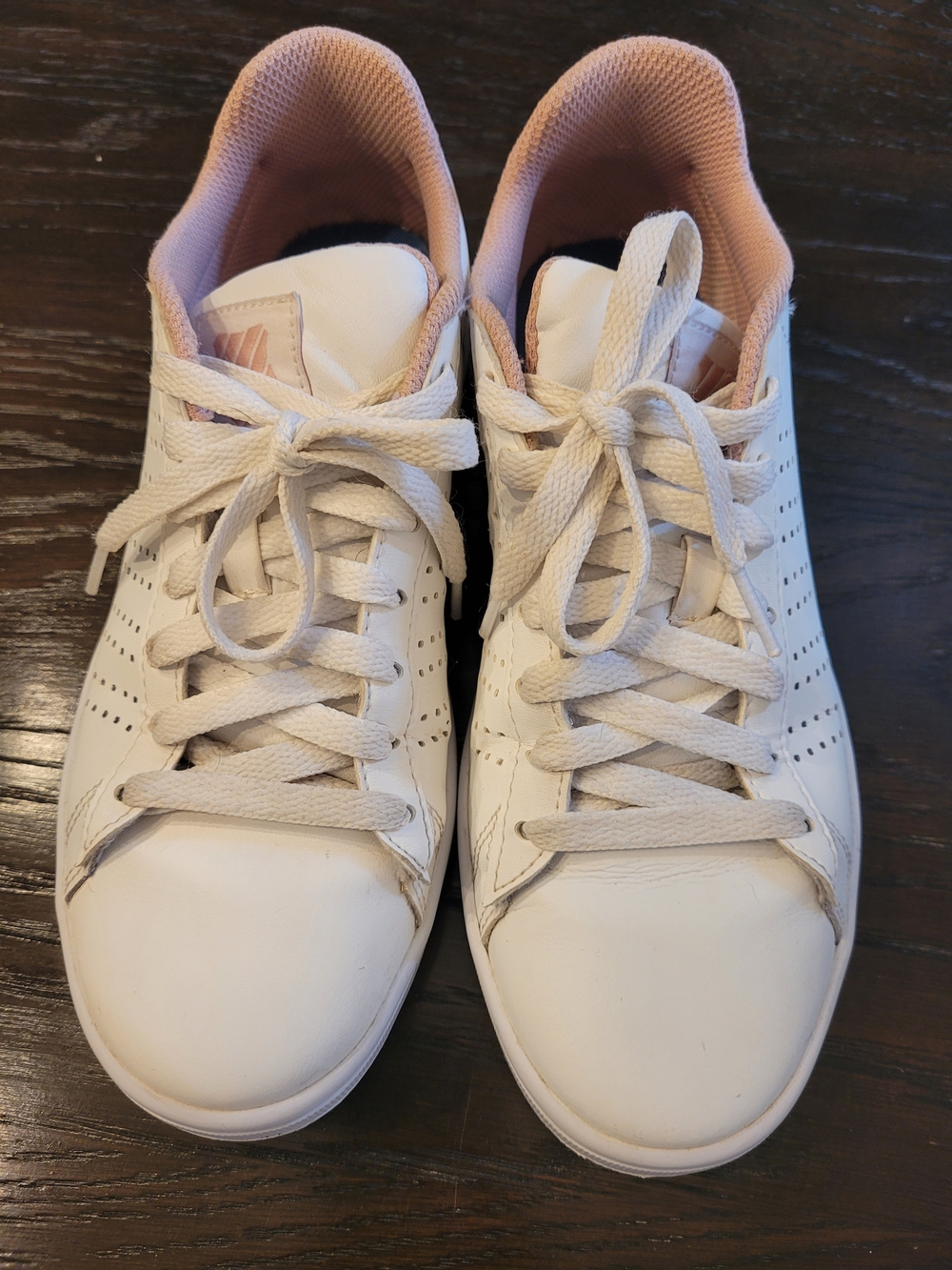 K-Swiss Casper Sneakers with Blush Pink Lining 6.5